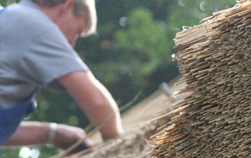 professional Willisham Tye thatchers